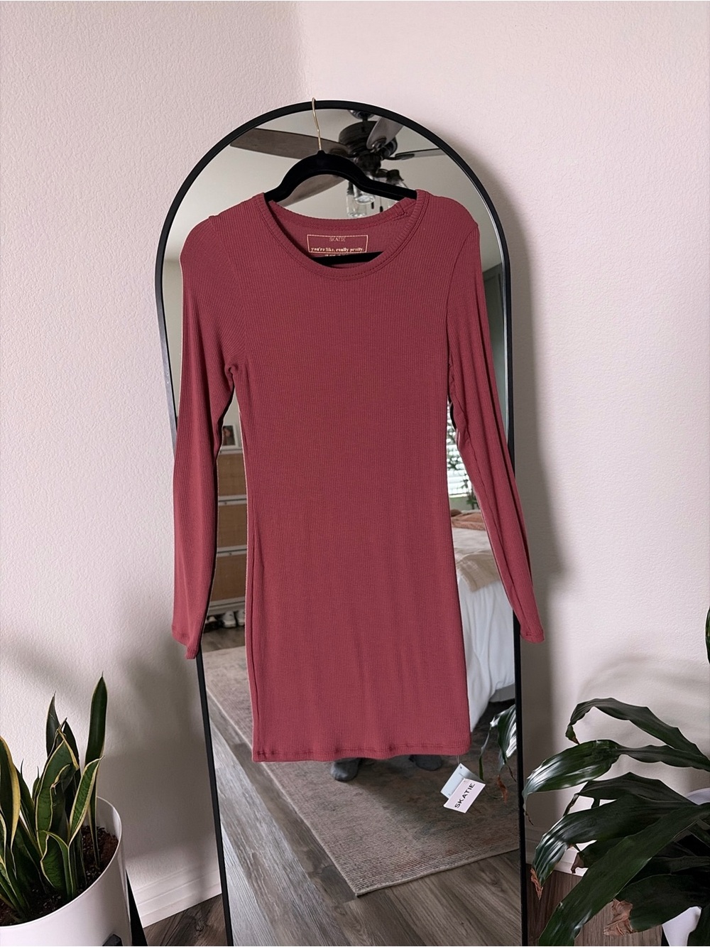 Skatie Ribbed Long-Sleeve Dress in Dusty Rose size Medium NWT